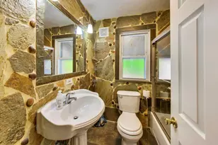 5100 N Mobile Ave, Chicago, IL 60630 - Photo 8