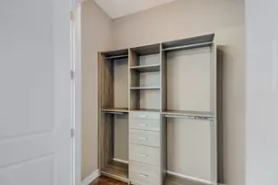 925 N Larrabee St, Chicago, IL 60610 - Photo 10