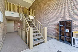 7413 Brookdale Dr, Darien, IL 60561 - Photo 2