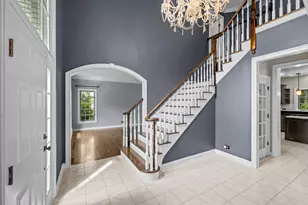 14584 N Somerset Cir, Libertyville, IL 60048 - Photo 2
