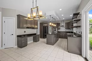 14584 N Somerset Cir, Libertyville, IL 60048 - Photo 12