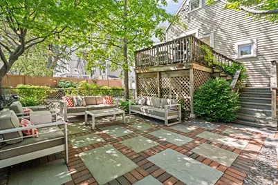 3335 W Berteau Avenue, Chicago, IL 60618 - Photo 24