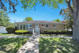 1005 E Park St, Arlington Heights, IL 60005 - Photo 1