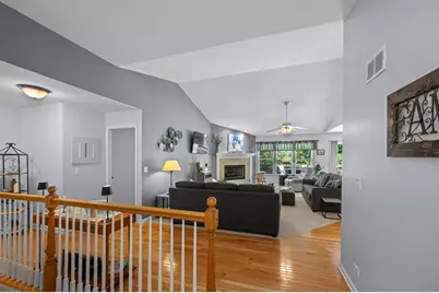 861 Prairie Ridge Drive, Woodstock, IL 60098 - Photo 14