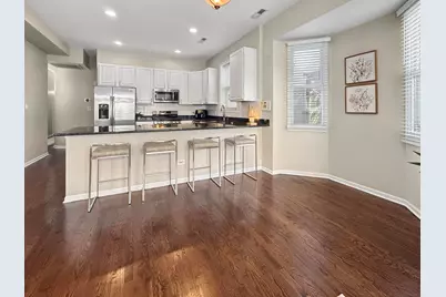 1726 W Diversey Parkway #2E, Chicago, IL 60614 - Photo 8