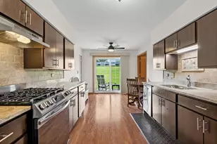8058 Autobahn Dr S, Palos Park, IL 60464 - Photo 10