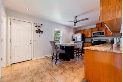14643 Dante Avenue, Dolton, IL 60419 - Photo 6