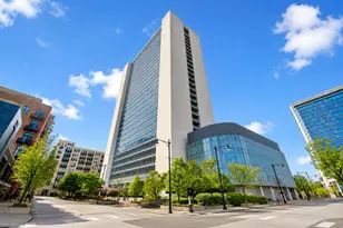 500 W Superior St, Chicago, IL 60654 - Photo 1
