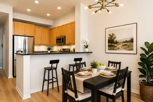 500 W Superior St, Chicago, IL 60654 - Photo 2