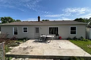 757 Crestwood Dr, Aurora, IL 60506 - Photo 24