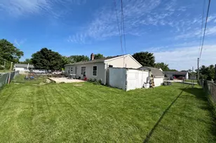 757 Crestwood Dr, Aurora, IL 60506 - Photo 22