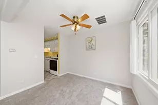 2630 Mitchell Dr, Woodridge, IL 60517 - Photo 8