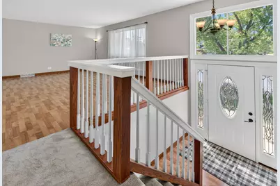 418 Charlestown Drive, Bolingbrook, IL 60440 - Photo 4