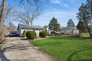 4511 Dorset Ave, Lisle, IL 60532 - Photo 4