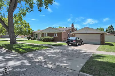 5532 Oak Center Drive, Oak Lawn, IL 60453 - Photo 2