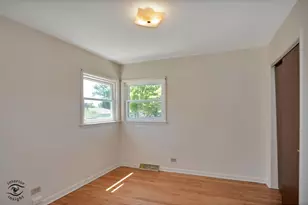 5532 Oak Center Dr, Oak Lawn, IL 60453 - Photo 16