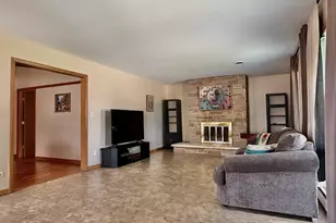 804 Grant St, Harvard, IL 60033 - Photo 12