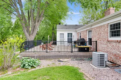 240 Park Crest Drive, Freeport, IL 61032 - Photo 22