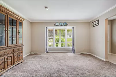 240 Park Crest Drive, Freeport, IL 61032 - Photo 4