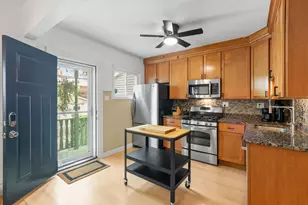 2324 W Eastwood Ave, Chicago, IL 60625 - Photo 6