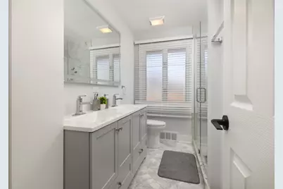 730 Skyline Drive, Barrington, IL 60010 - Photo 14