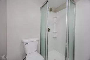 430 Bode Rd, Hoffman Estates, IL 60169 - Photo 8