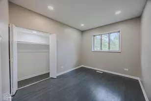 430 Bode Rd, Hoffman Estates, IL 60169 - Photo 16