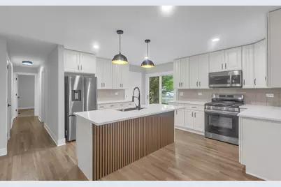1119 Wheatland Drive, Shorewood, IL 60404 - Photo 2