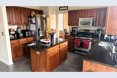 1101 Andover Drive, Mundelein, IL 60060 - Photo 10