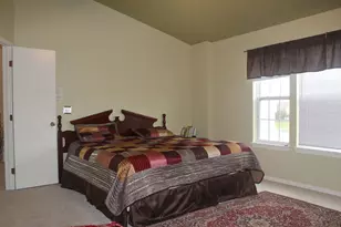 1101 Andover Dr, Mundelein, IL 60060 - Photo 14