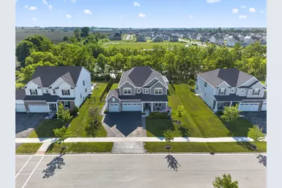 16230 S Lake View Road, Plainfield, IL 60586 - Photo 2