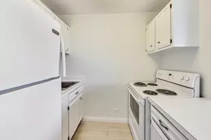 4343 N Clarendon Ave, Chicago, IL 60613 - Photo 6