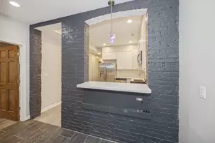 2008 W Addison St, Chicago, IL 60618 - Photo 6