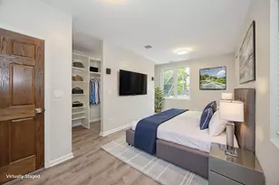 2008 W Addison St, Chicago, IL 60618 - Photo 12