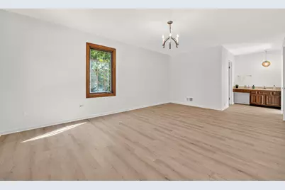 647 Sedgwick Drive, Libertyville, IL 60048 - Photo 26