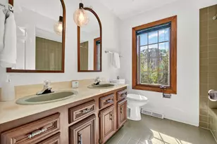 647 Sedgwick Dr, Libertyville, IL 60048 - Photo 32