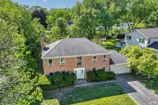 647 Sedgwick Dr, Libertyville, IL 60048 - Photo 44