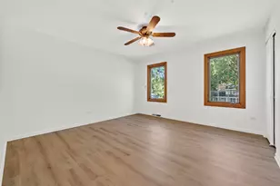 647 Sedgwick Dr, Libertyville, IL 60048 - Photo 36