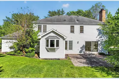 647 Sedgwick Drive, Libertyville, IL 60048 - Photo 38