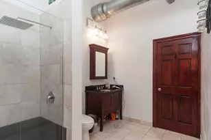 548 N Wells St, Chicago, IL 60654 - Photo 12