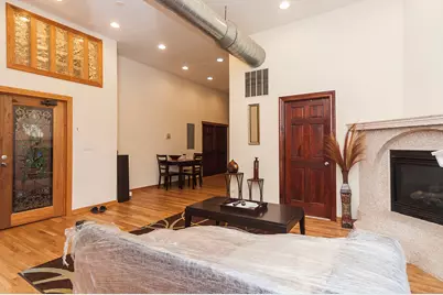 548 N Wells Street #3, Chicago, IL 60654 - Photo 4