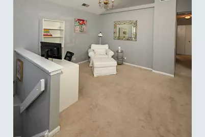 2208 Lake Ridge Drive #2208, Glendale Heights, IL 60139 - Photo 4