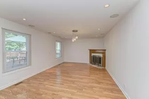 1446 Woodscreek Cir, Crystal Lake, IL 60014 - Photo 20