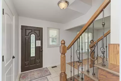 1446 Woodscreek Circle, Crystal Lake, IL 60014 - Photo 6
