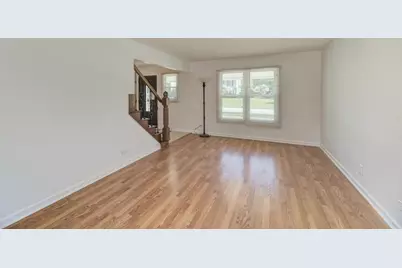 1446 Woodscreek Circle, Crystal Lake, IL 60014 - Photo 10
