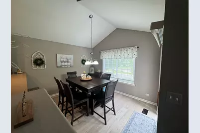 2506 Hatfield Court #0, Elgin, IL 60123 - Photo 8