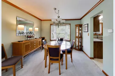 524 Edinburgh Lane, West Dundee, IL 60118 - Photo 4
