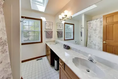524 Edinburgh Lane, West Dundee, IL 60118 - Photo 20