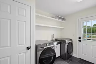 715 Welch St, Gilberts, IL 60136 - Photo 18
