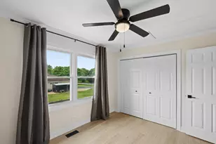 715 Welch St, Gilberts, IL 60136 - Photo 26